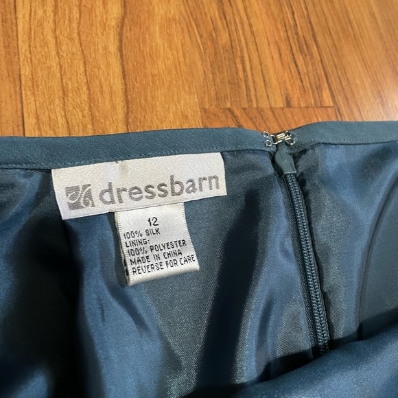 Dressbarn skirt 100% silk size 12 - Picture 8 of 8